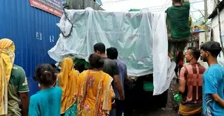 কুষ্টিয়ায় ১২ টন মেয়াদোত্তীর্ণ চিনি জব্দ, আটক ৪